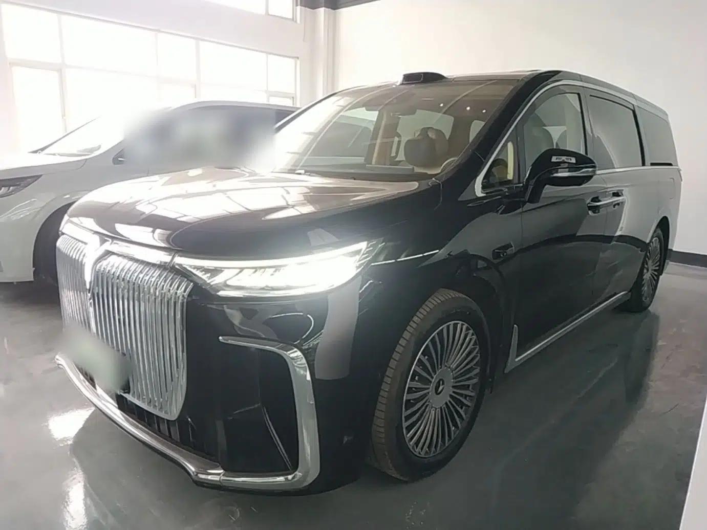 VOYAH Dream 2025 PHEV Four-Wheel Drive Prestige Qiankun Edition — миниатюра 1