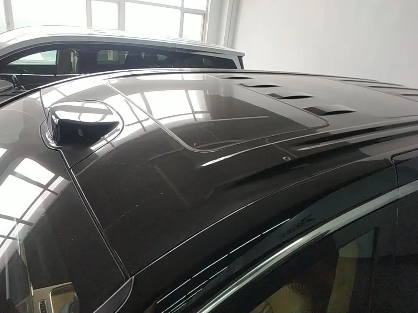 VOYAH Dream 2025 PHEV Four-Wheel Drive Prestige Qiankun Edition — миниатюра 11