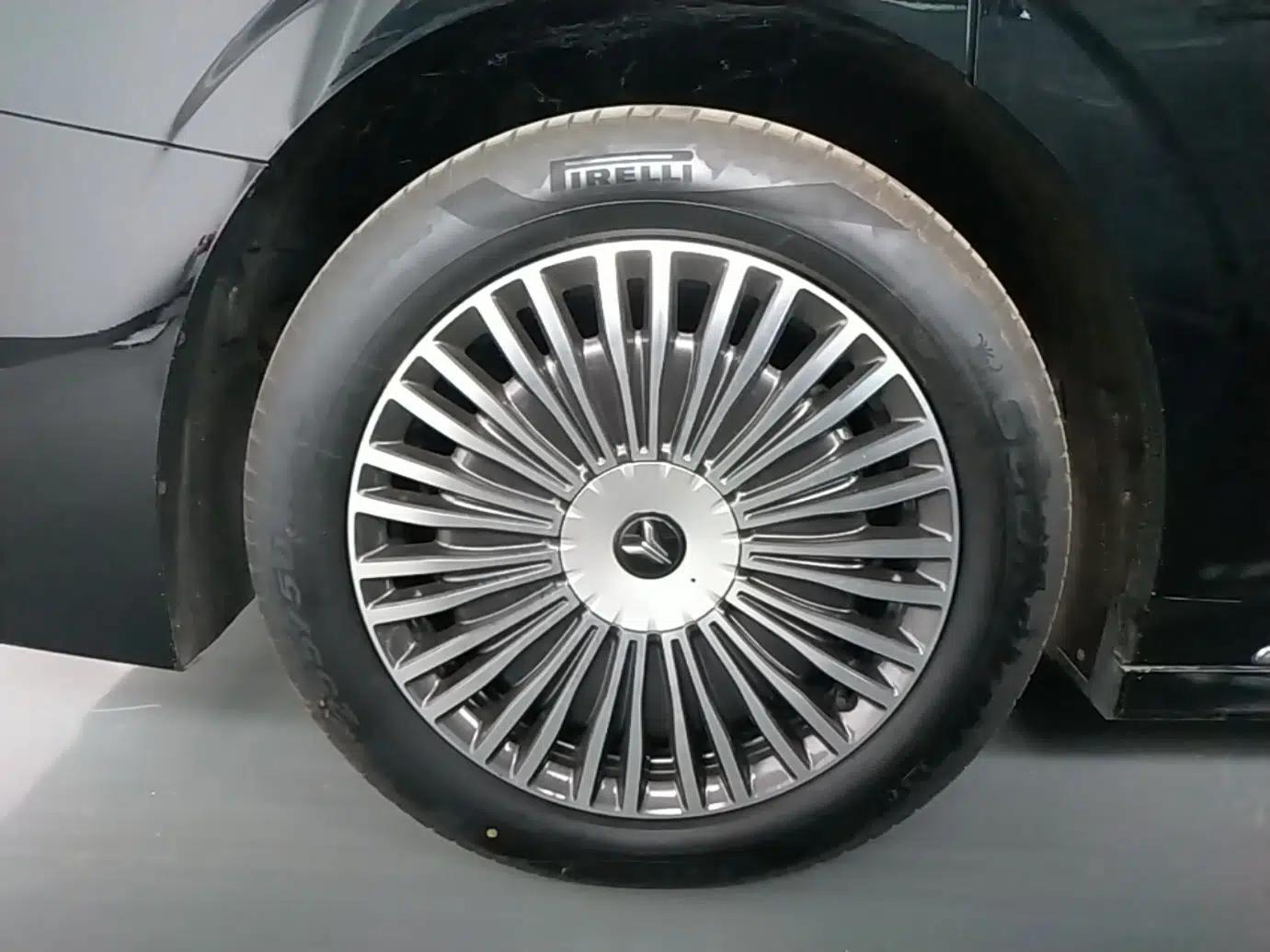 VOYAH Dream 2025 PHEV Four-Wheel Drive Prestige Qiankun Edition — миниатюра 10