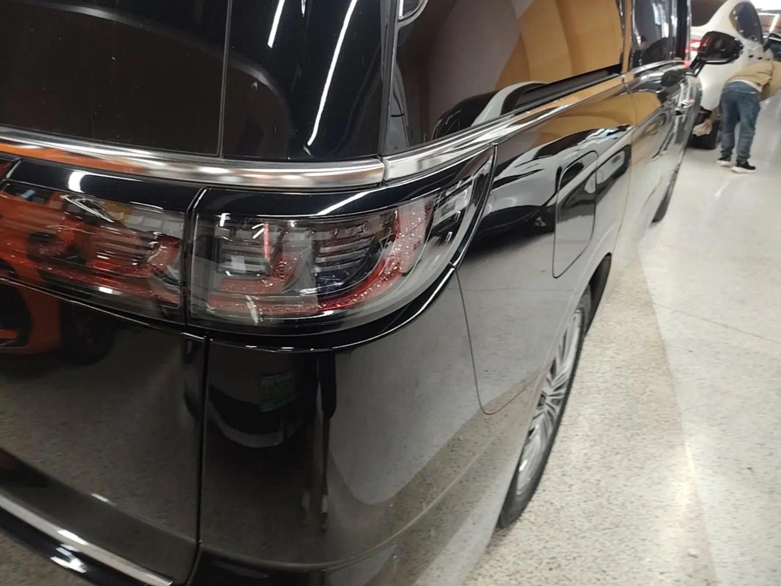 VOYAH Dream 2022 0-Emission Edition Dream+ Smart Range Package – 605 km — миниатюра 8
