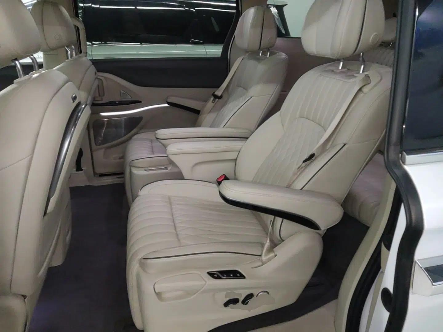 VOYAH Dream 2022 Low-Carbon Edition Dream+ Smart Enjoyment Package — миниатюра 19