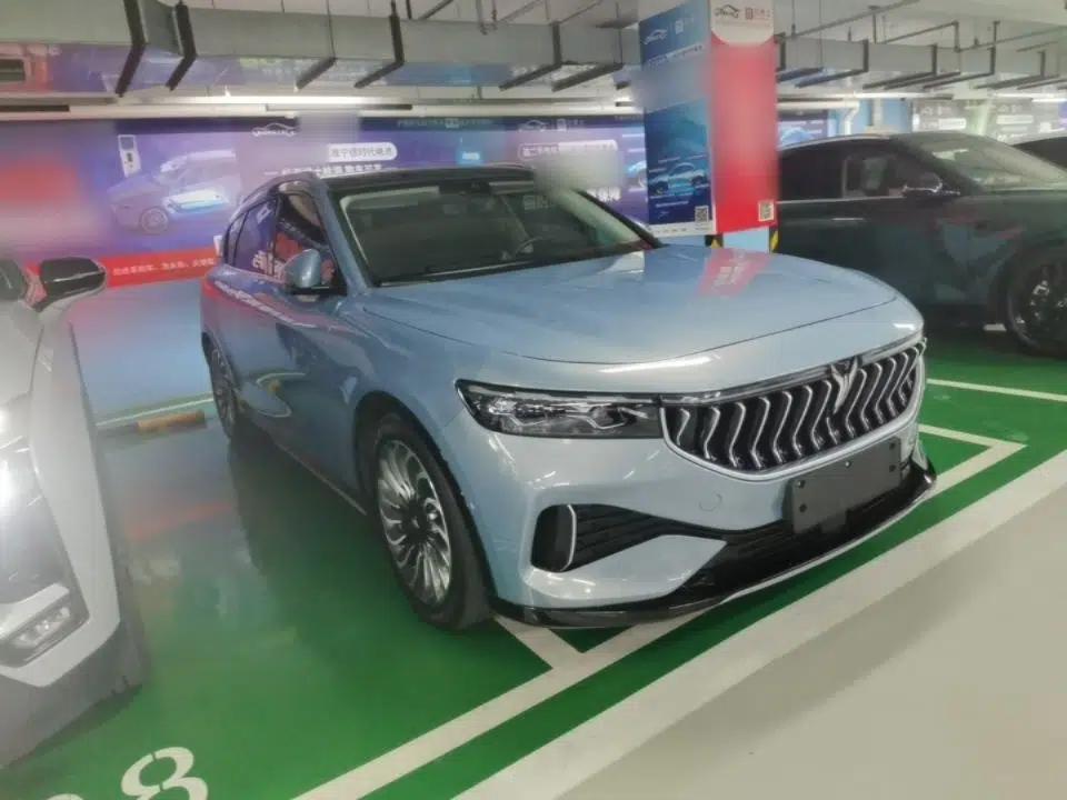 VOYAH FREE 2021 Four-Wheel Drive Standard Range-Extended Exclusive Luxury Package — миниатюра 3