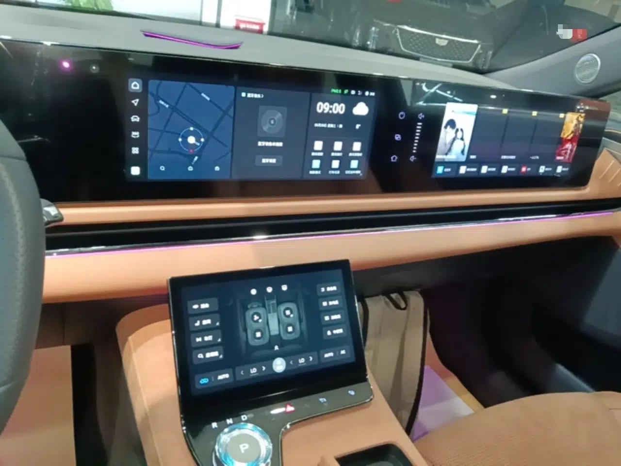VOYAH PASSION 2024 PHEV Four-Wheel Drive Ultra-Long Range Flagship Model — миниатюра 16