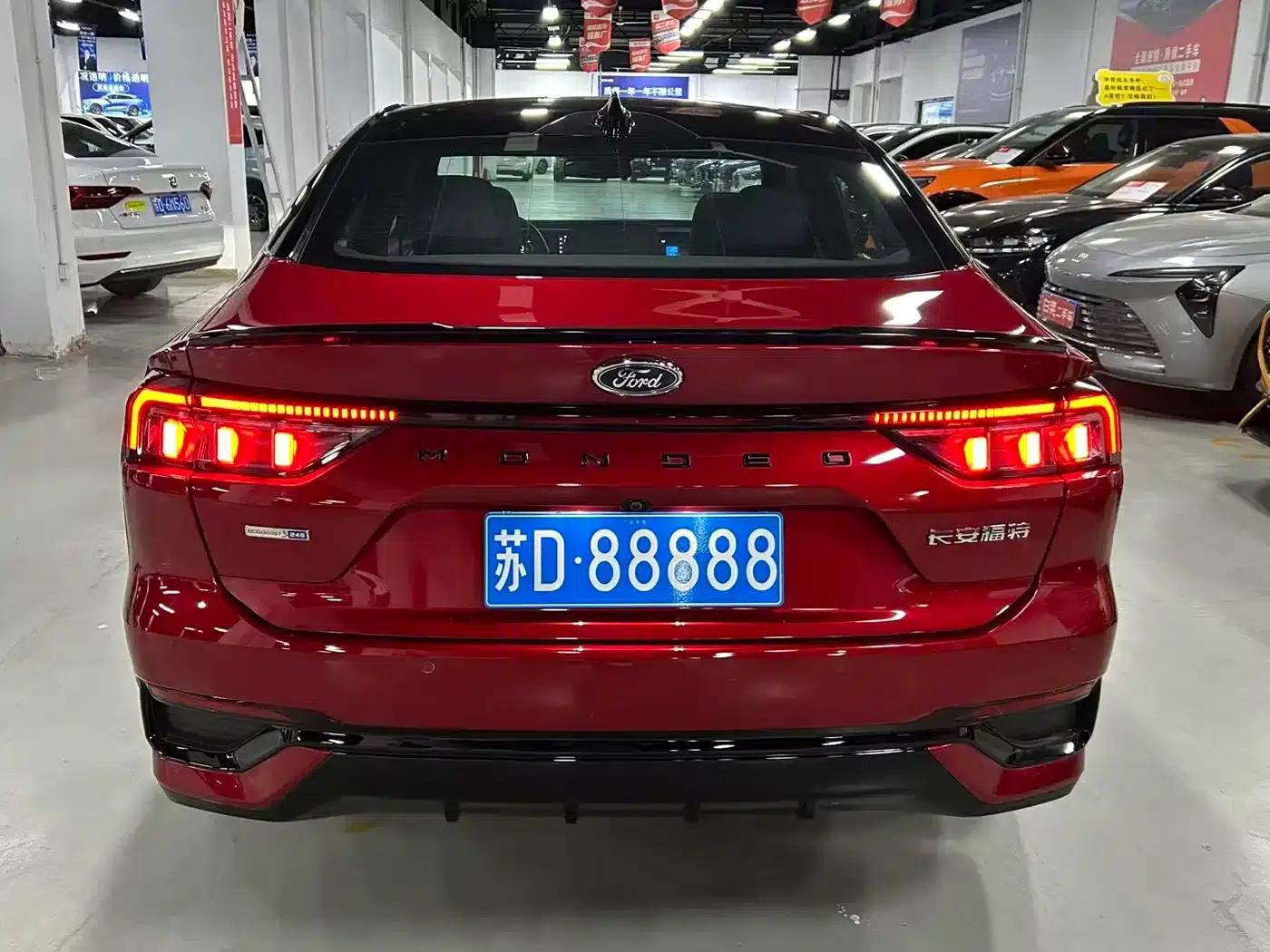2022 Ford Mondeo EcoBoost 245 ST-Line — миниатюра 15