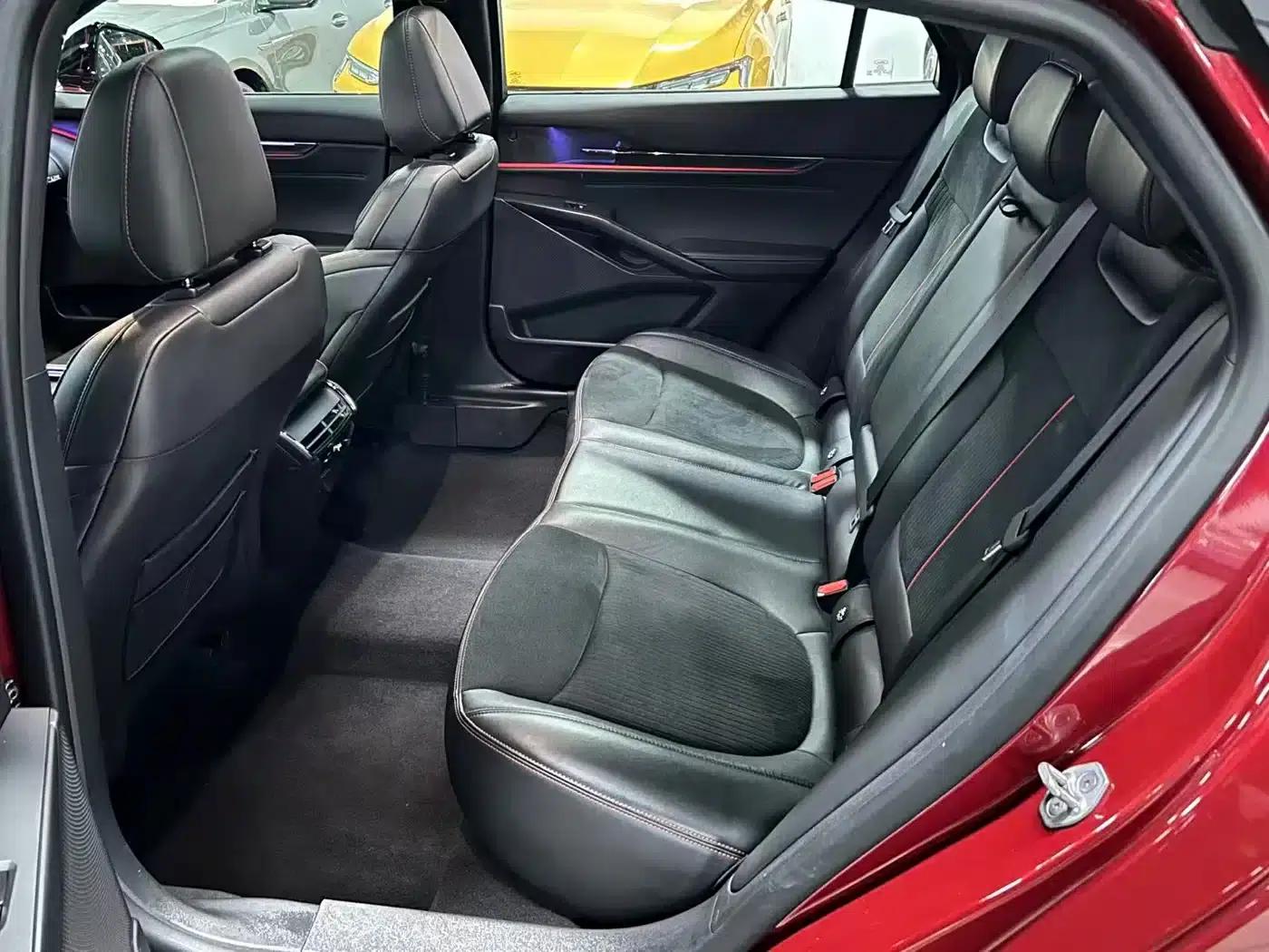 2022 Ford Mondeo EcoBoost 245 ST-Line — миниатюра 4