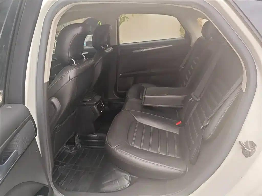 2013 Ford Mondeo 1.5L GTDi180 Fashion Edition — миниатюра 14