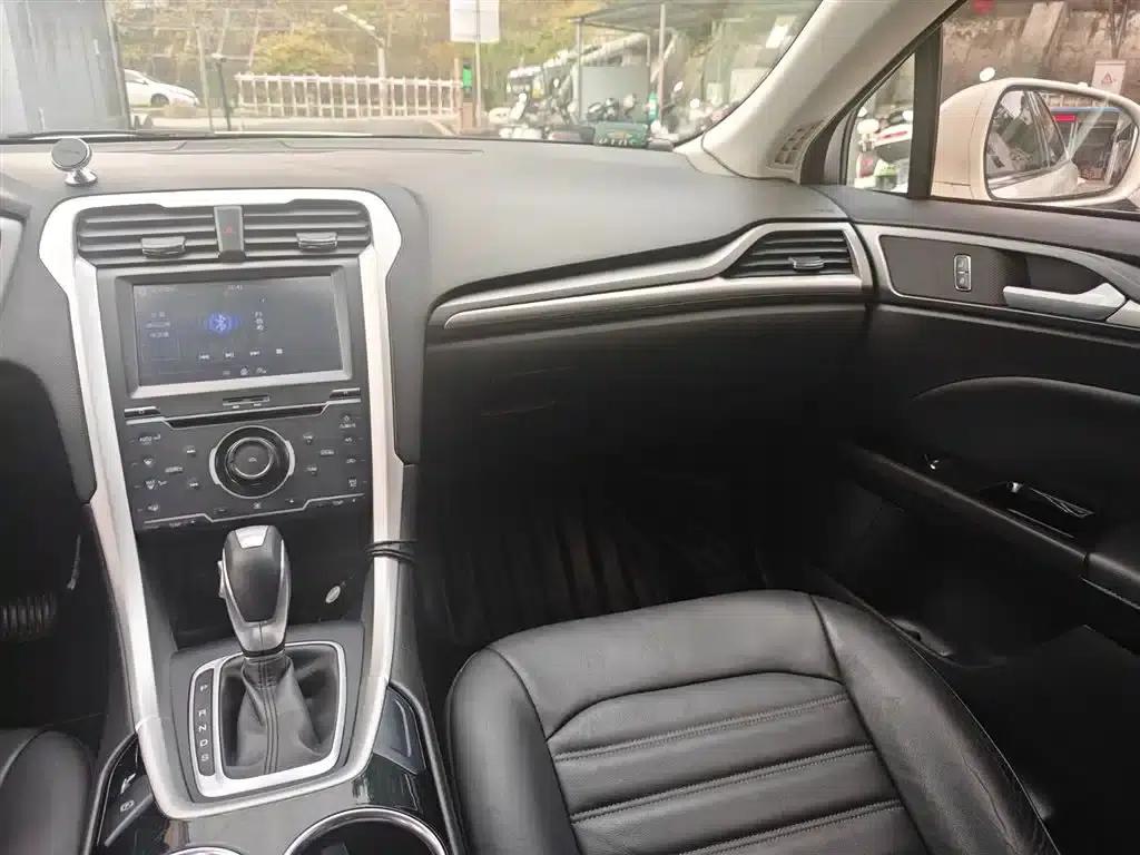 2013 Ford Mondeo 1.5L GTDi180 Fashion Edition — миниатюра 10