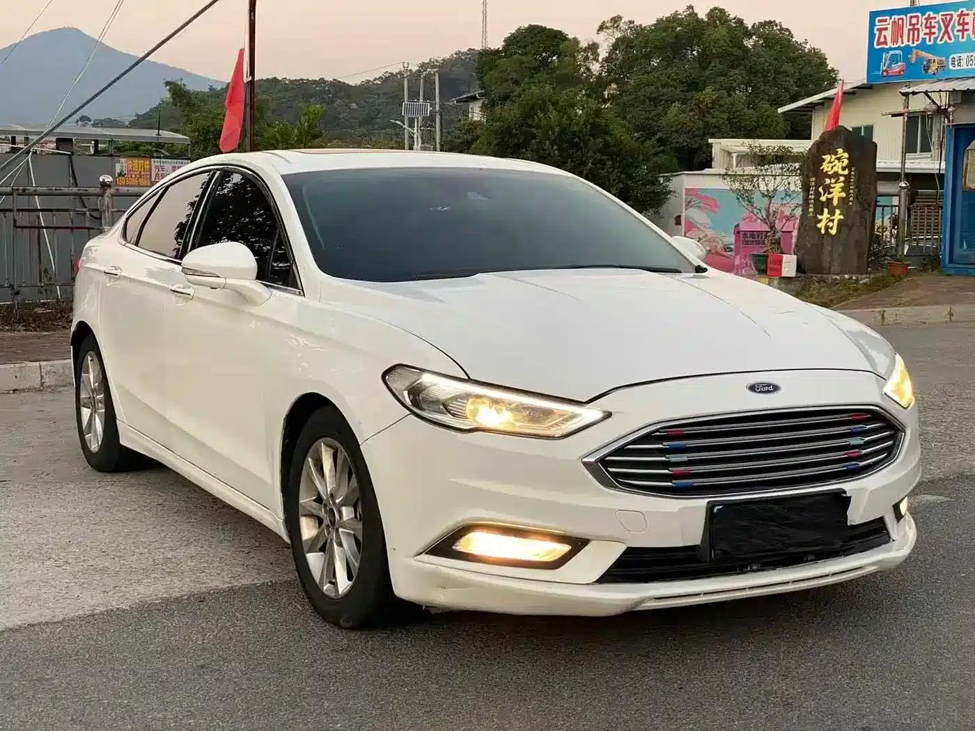 2017 Ford Mondeo EcoBoost 180 Fashion Edition — миниатюра 1