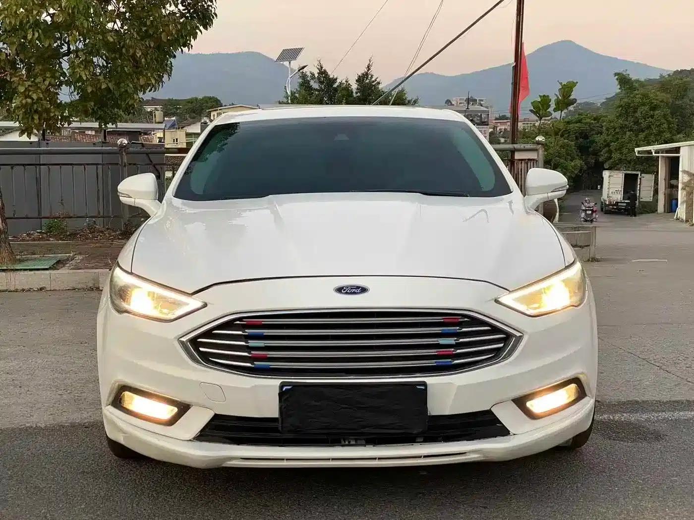 2017 Ford Mondeo EcoBoost 180 Fashion Edition — миниатюра 2