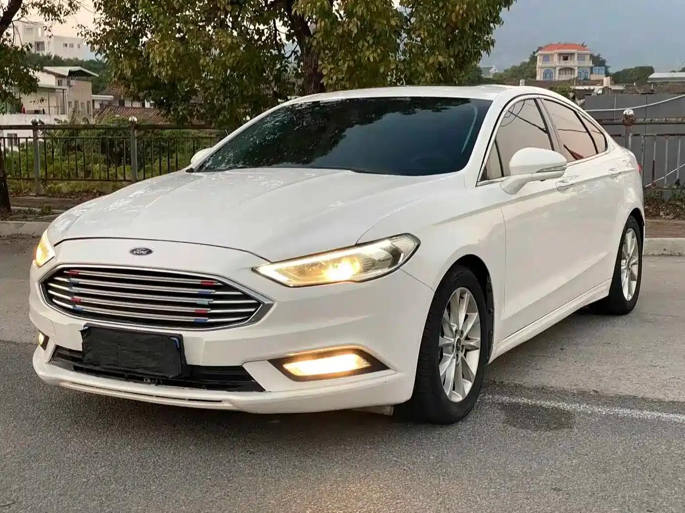 2017 Ford Mondeo EcoBoost 180 Fashion Edition — миниатюра 9