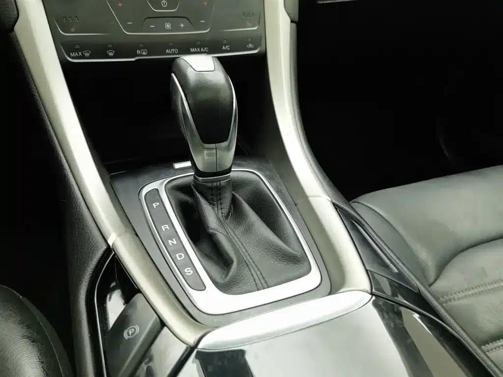 2013 Ford Mondeo 2.0L GTDi200 Luxury — миниатюра 13