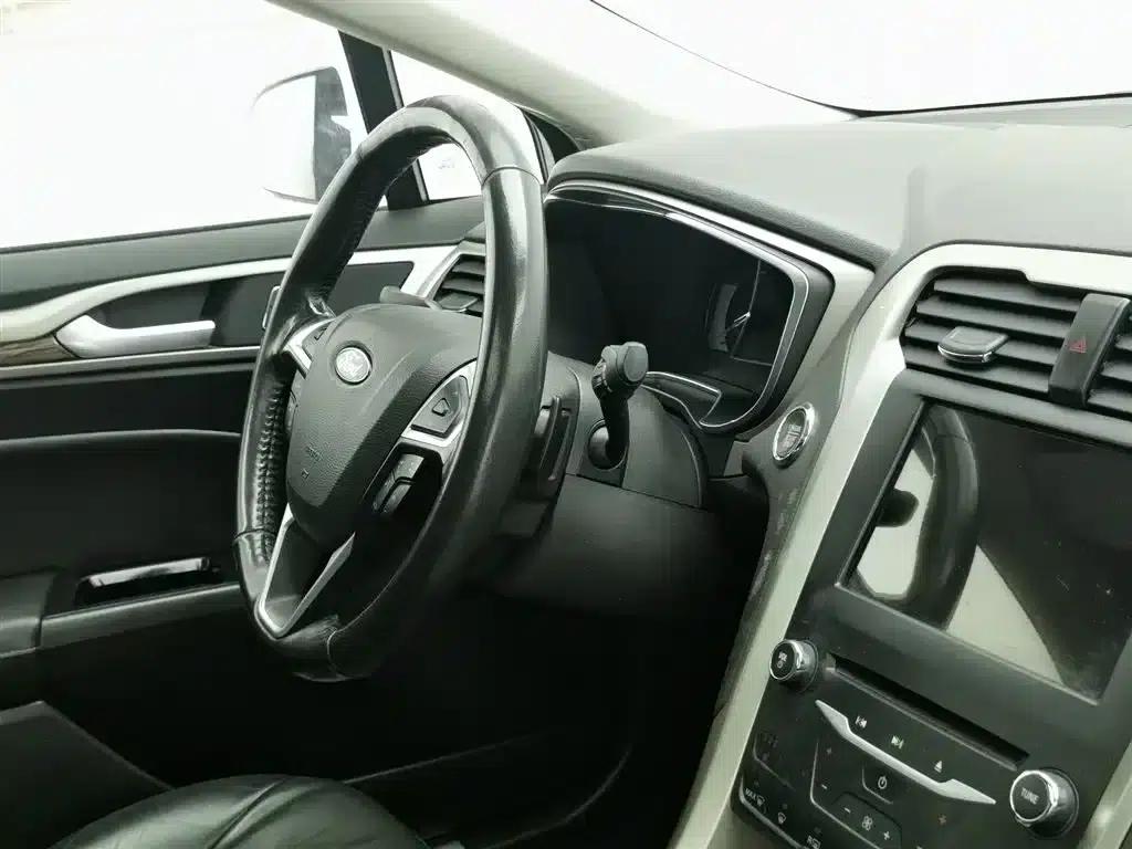 2013 Ford Mondeo 2.0L GTDi200 Luxury — миниатюра 22