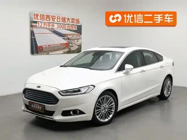 2013 Ford Mondeo 2.0L GTDi200 Luxury