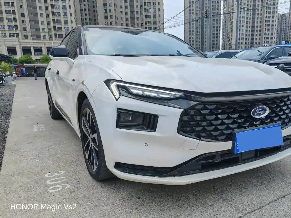 2022 Ford Mondeo EcoBoost 245 ST-Line — миниатюра 3