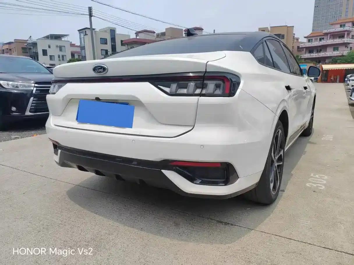 2022 Ford Mondeo EcoBoost 245 ST-Line — миниатюра 7