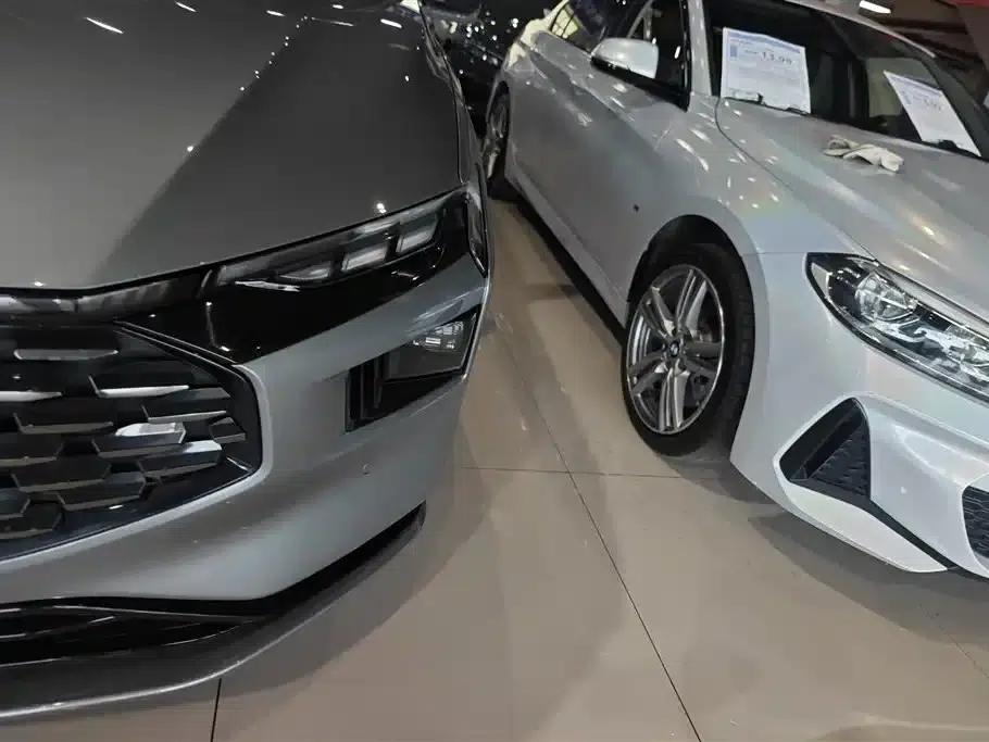 2023 Ford Mondeo EcoBoost 245 Supreme Edition — миниатюра 5