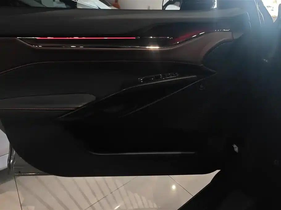 2023 Ford Mondeo EcoBoost 245 Supreme Edition — миниатюра 7