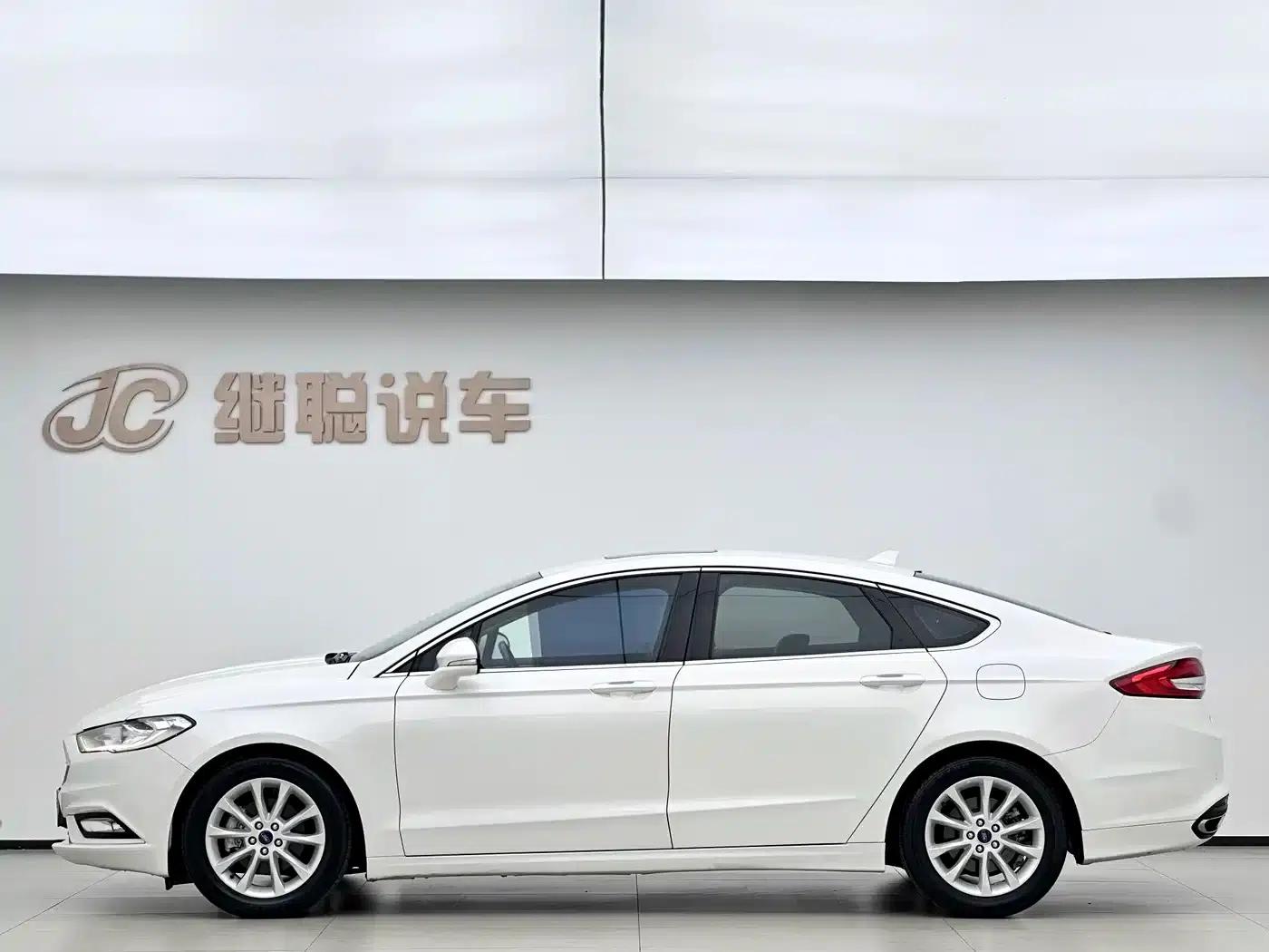 2018 Ford Mondeo EcoBoost 180 Fashion Edition — миниатюра 5