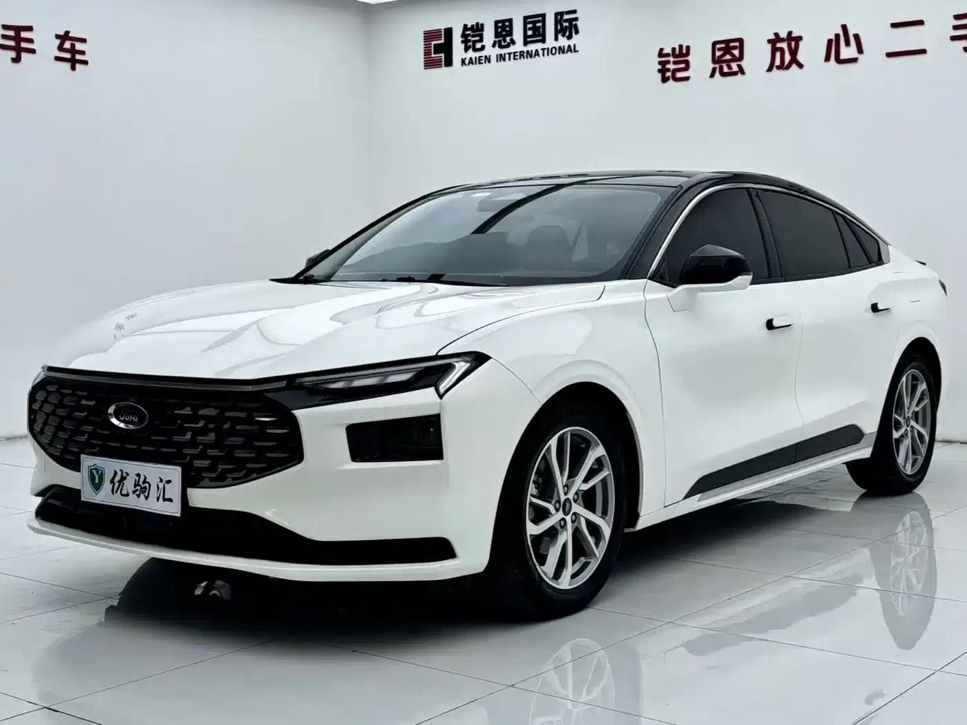 2022 Ford Mondeo Facelift EcoBoost 245 Luxury — миниатюра 1