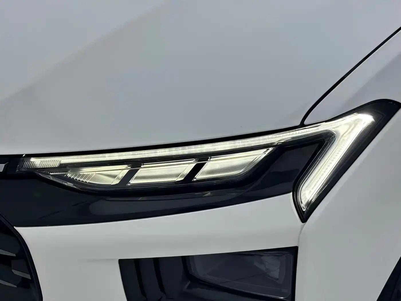 2022 Ford Mondeo Facelift EcoBoost 245 Luxury — миниатюра 16