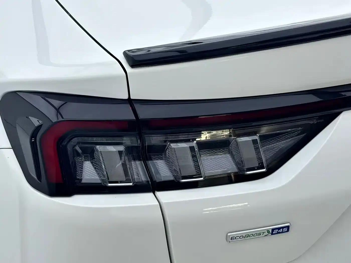 2022 Ford Mondeo Facelift EcoBoost 245 Luxury — миниатюра 17