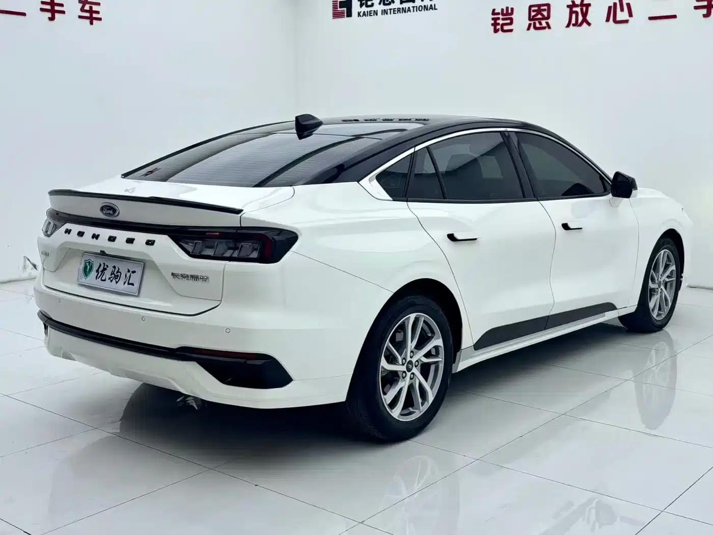 2022 Ford Mondeo Facelift EcoBoost 245 Luxury — миниатюра 4