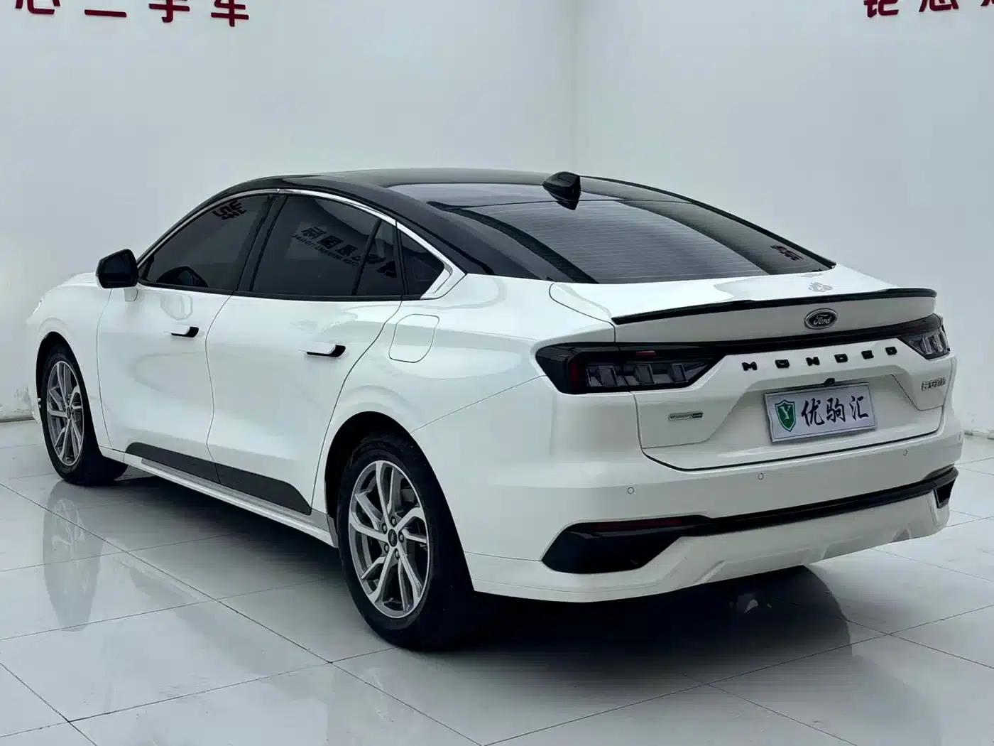 2022 Ford Mondeo Facelift EcoBoost 245 Luxury — миниатюра 6
