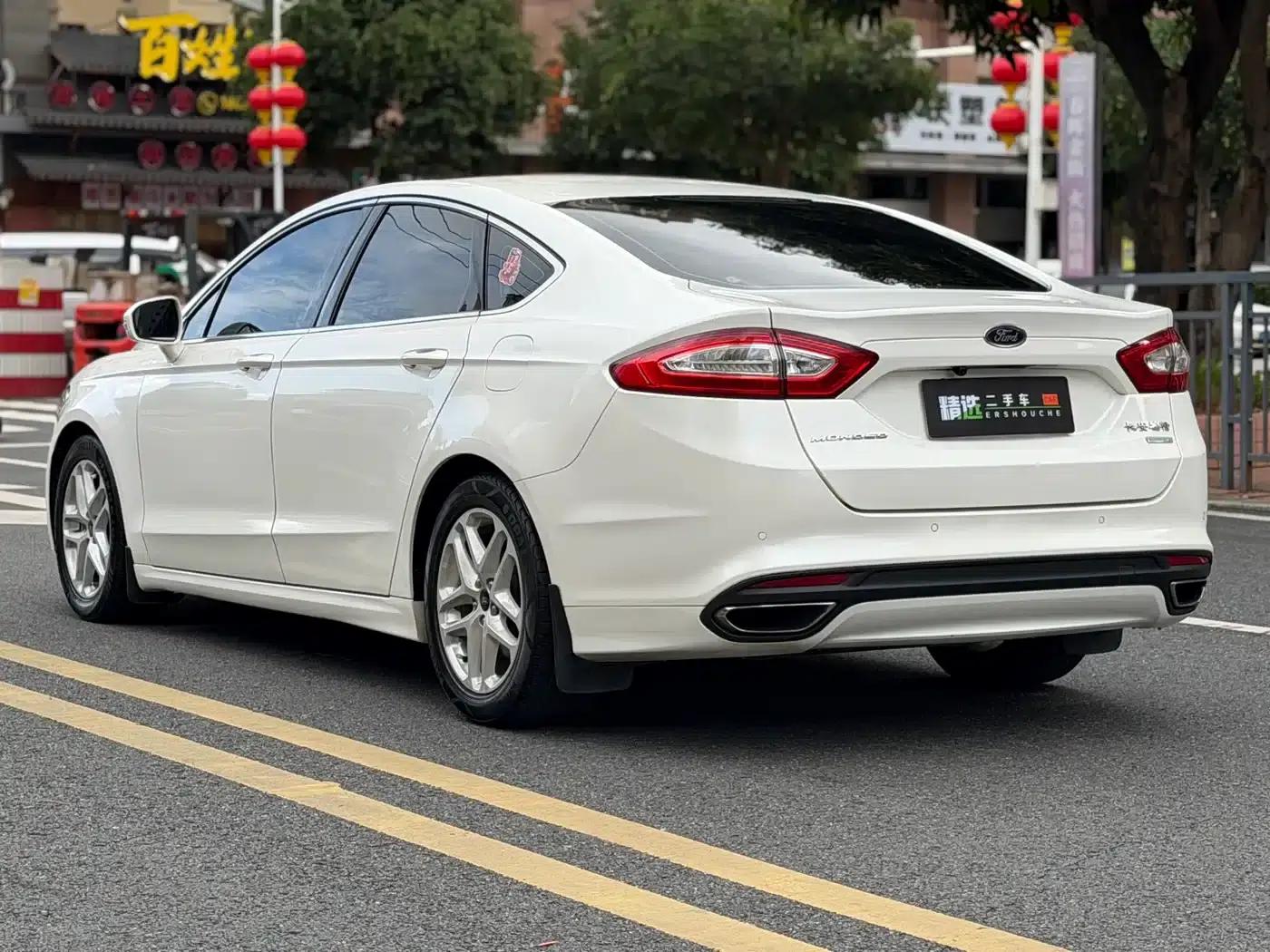 2013 Ford Mondeo 1.5L GTDi180 Fashion Edition — миниатюра 11