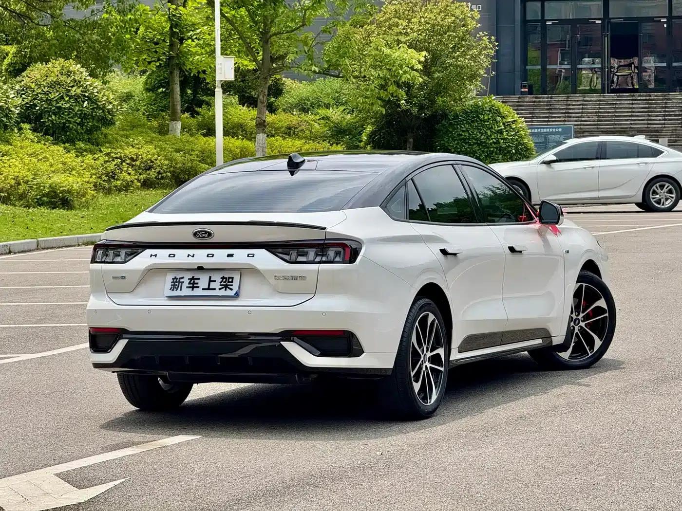 2023 Ford Mondeo EcoBoost 245 ST-Line — миниатюра 9
