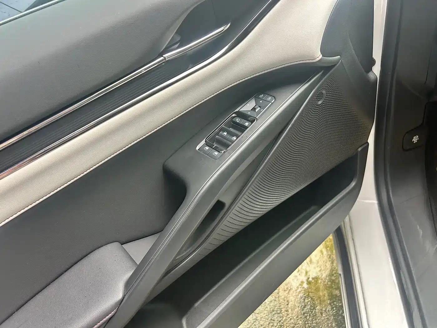 2022 Ford Mondeo Facelift EcoBoost 245 Luxury — миниатюра 3