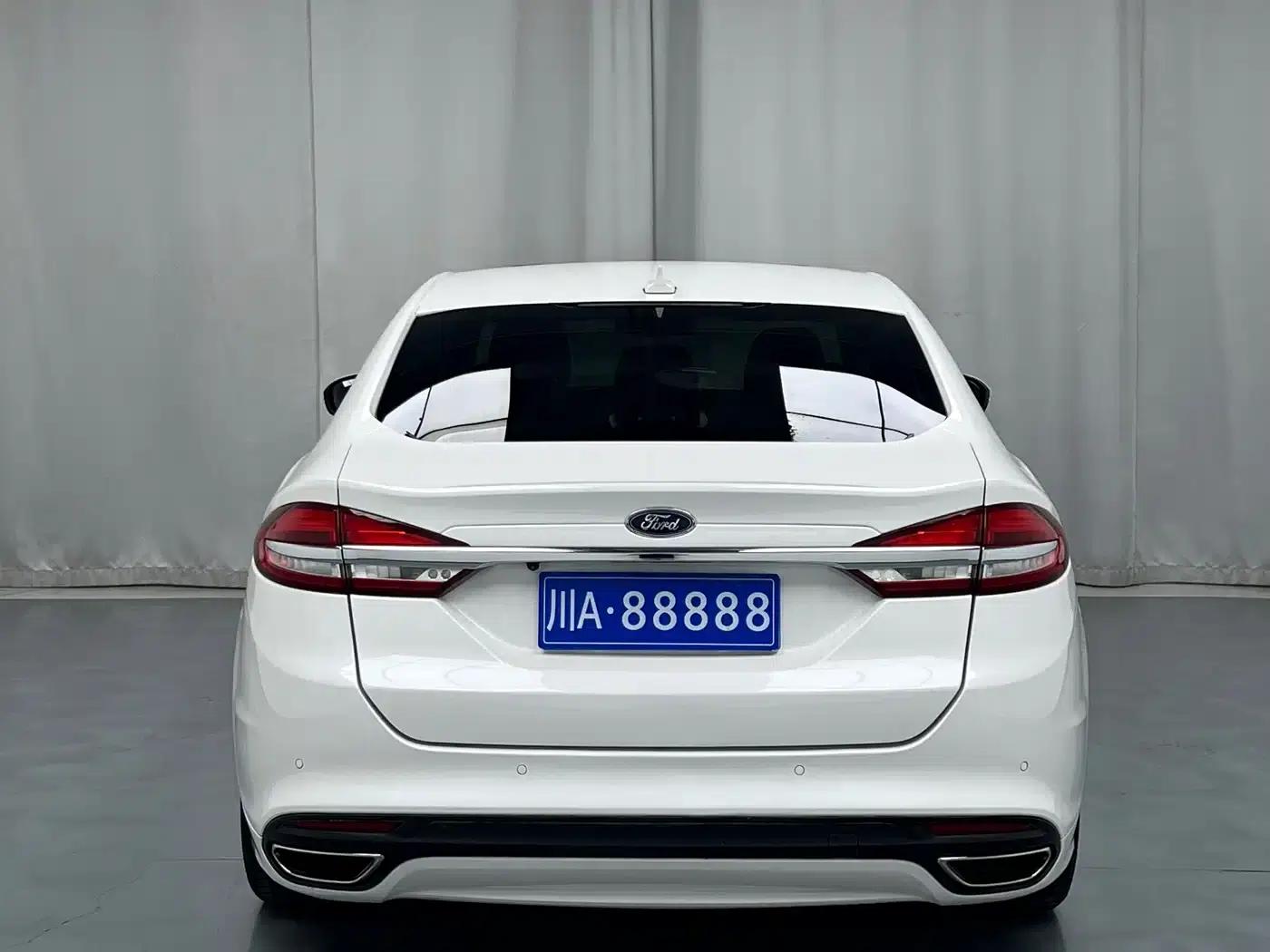 2017 Ford Mondeo EcoBoost 180 Fashion Edition — миниатюра 13