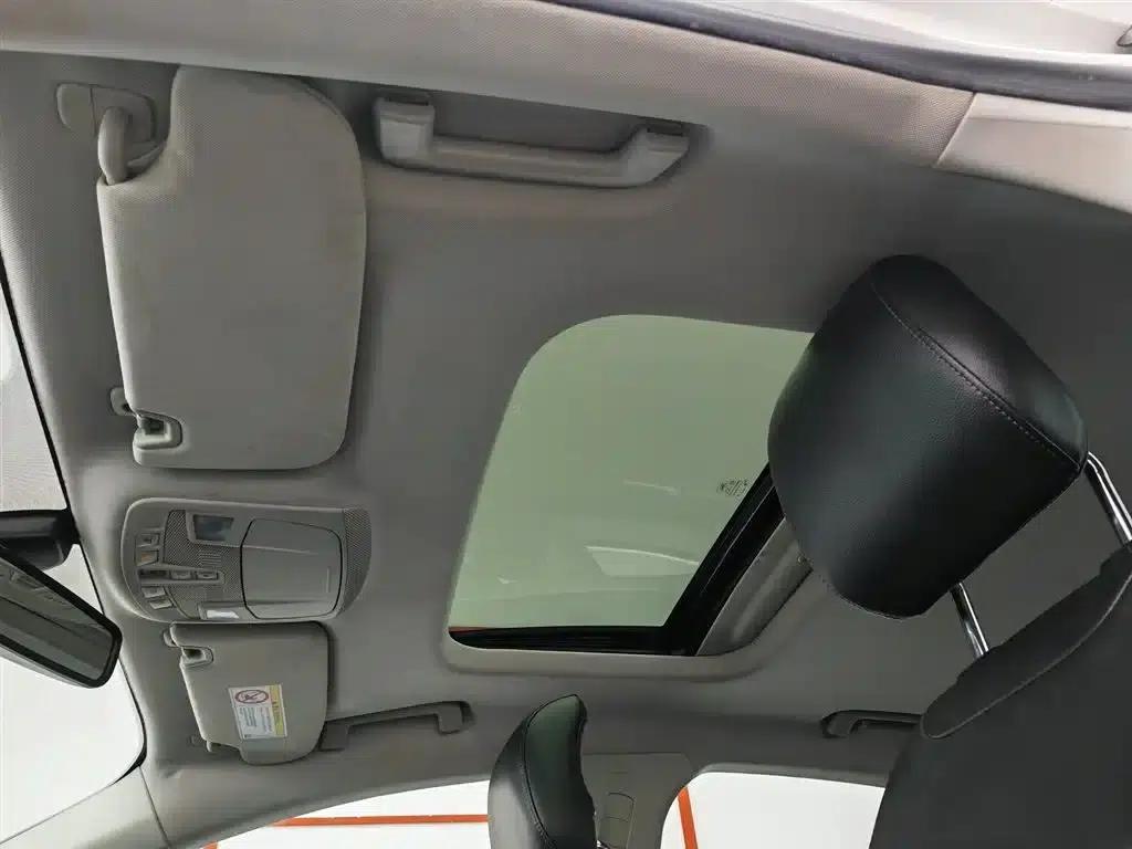 2013 Ford Mondeo 1.5L GTDi180 Fashion Edition — миниатюра 14