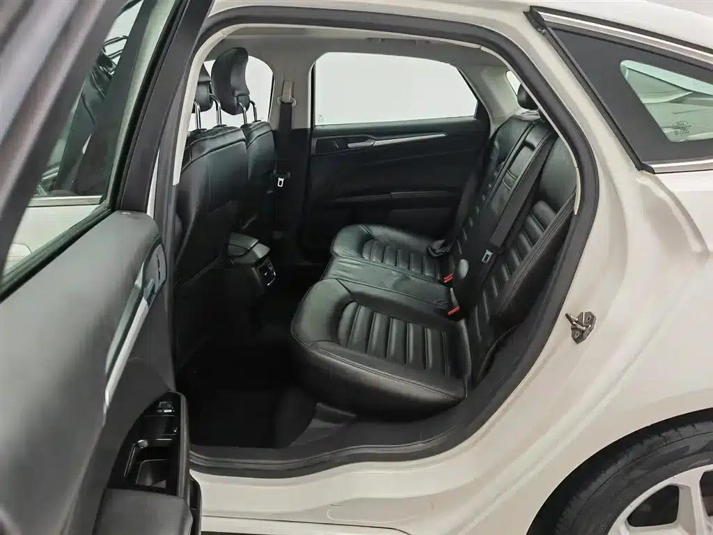 2013 Ford Mondeo 1.5L GTDi180 Fashion Edition — миниатюра 15