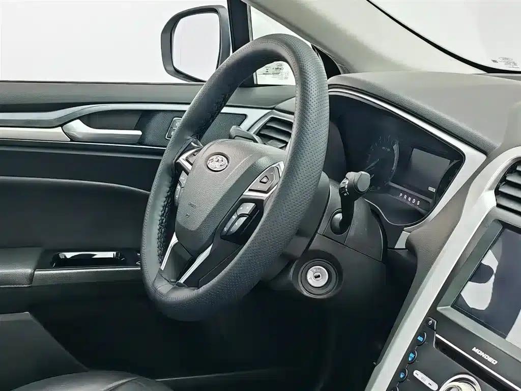 2013 Ford Mondeo 1.5L GTDi180 Fashion Edition — миниатюра 22