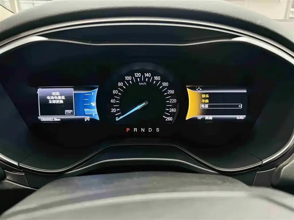 2017 Ford Mondeo EcoBoost 180 Luxury — миниатюра 30