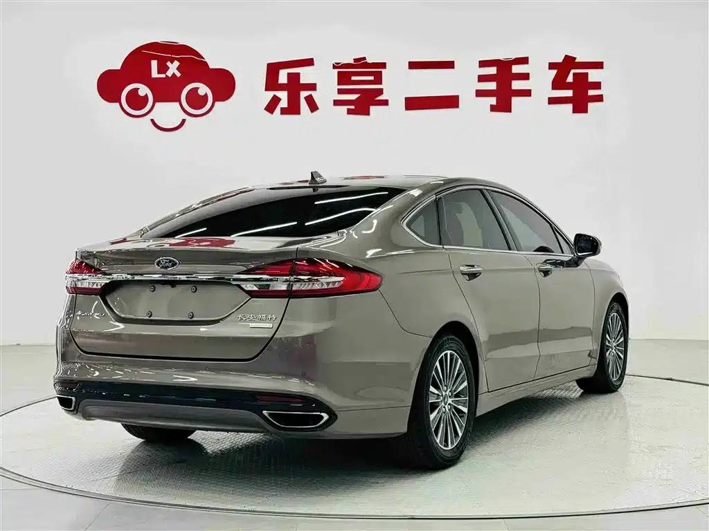 2017 Ford Mondeo EcoBoost 180 Luxury — миниатюра 5