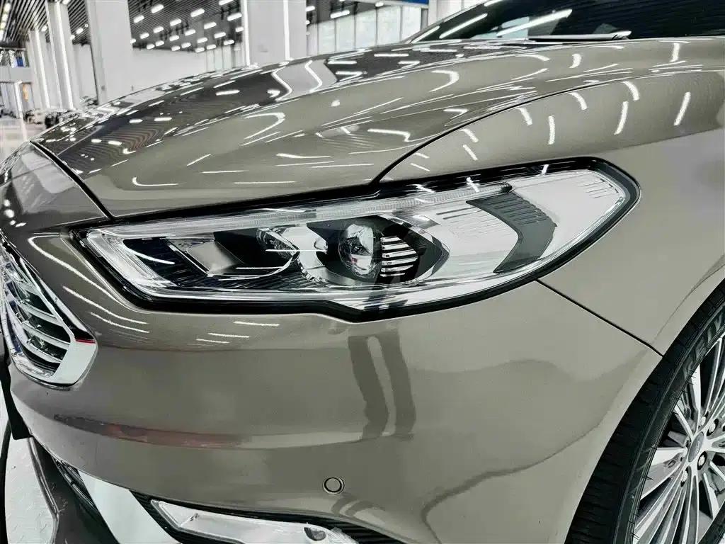 2017 Ford Mondeo EcoBoost 180 Luxury — миниатюра 9