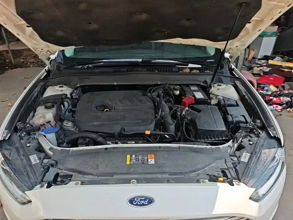 2013 Ford Mondeo 1.5L GTDi180 Fashion Edition — миниатюра 20