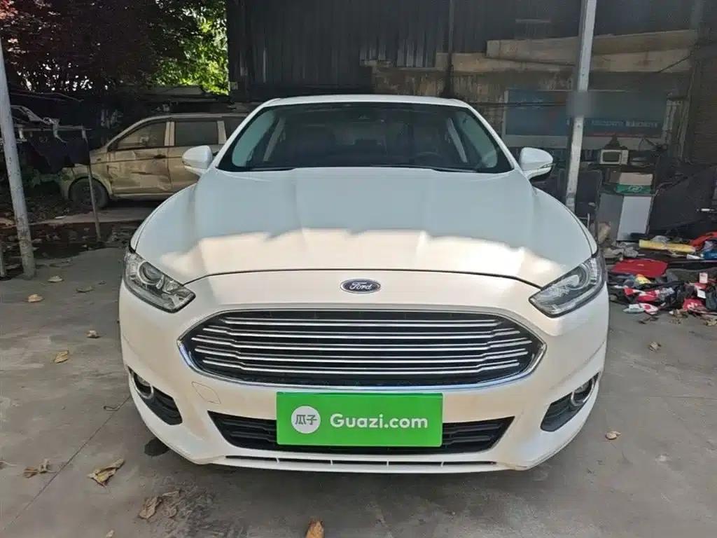 2013 Ford Mondeo 1.5L GTDi180 Fashion Edition — миниатюра 3