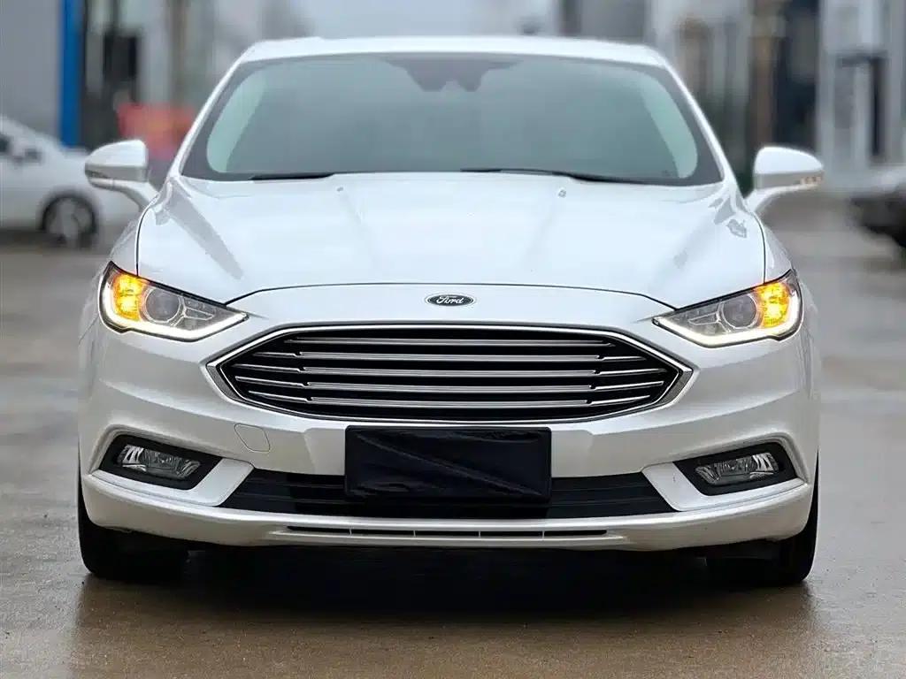 2017 Ford Mondeo EcoBoost 180 Fashion Edition — миниатюра 3