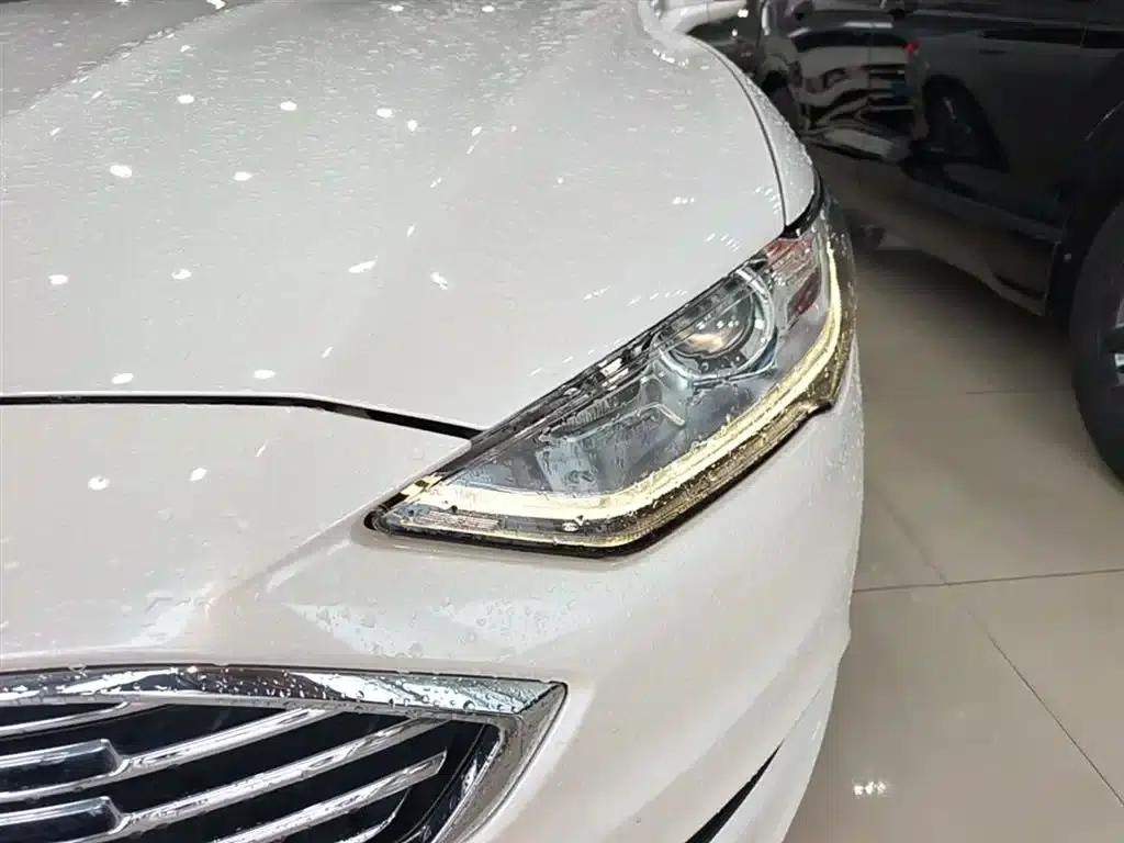 2017 Ford Mondeo EcoBoost 180 Fashion Edition — миниатюра 24