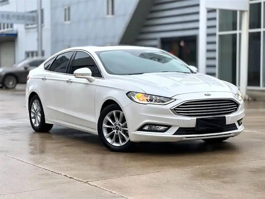 2017 Ford Mondeo EcoBoost 180 Fashion Edition — миниатюра 4
