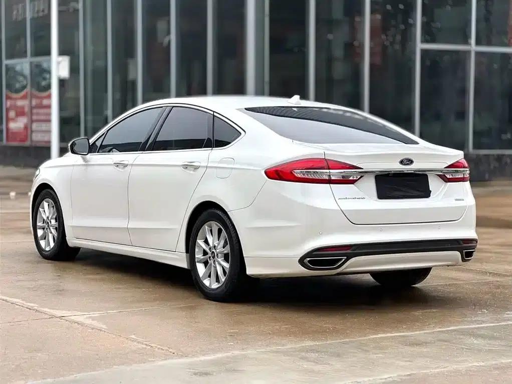 2017 Ford Mondeo EcoBoost 180 Fashion Edition — миниатюра 5