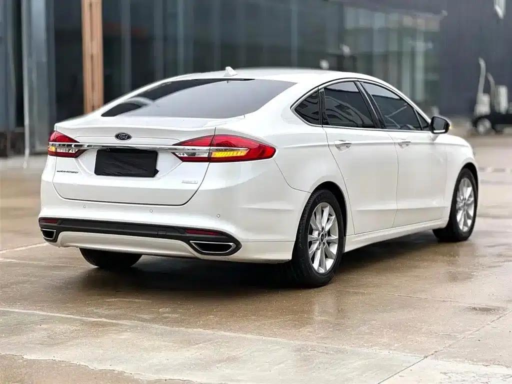 2017 Ford Mondeo EcoBoost 180 Fashion Edition — миниатюра 7