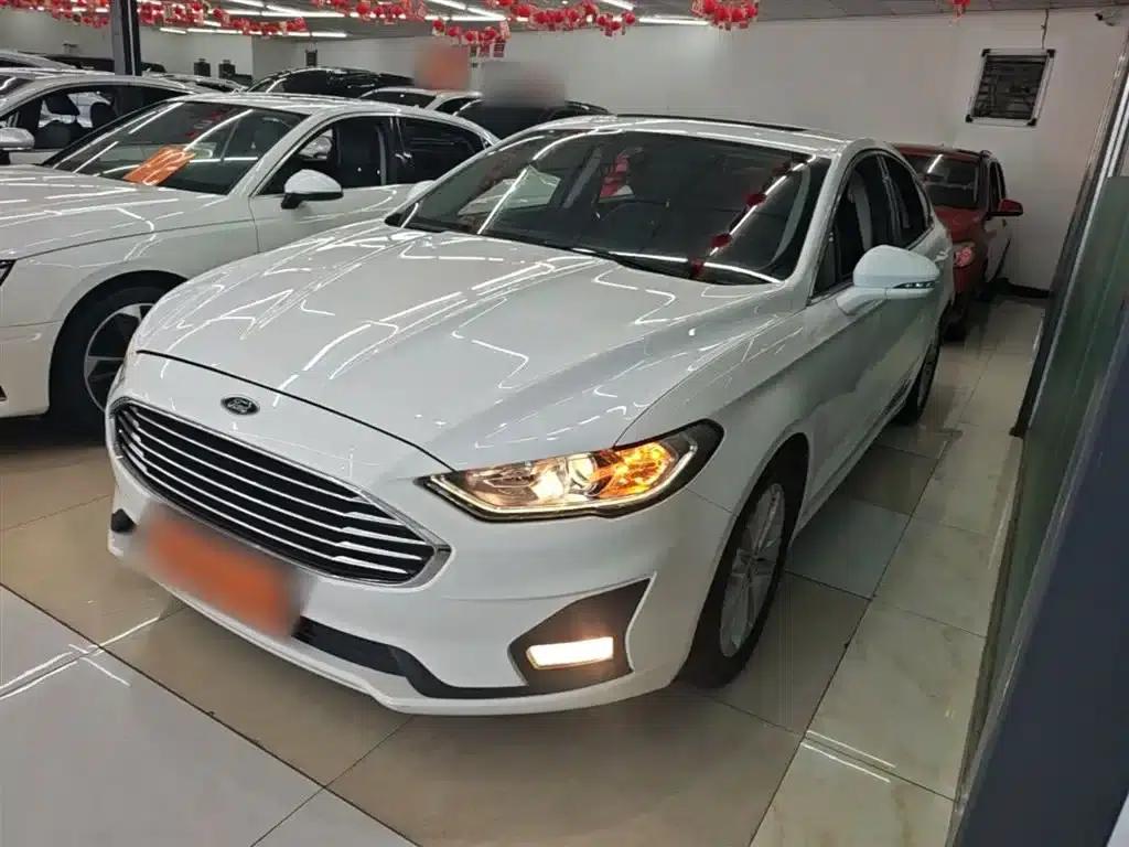 2020 Ford Mondeo EcoBoost 180 Fashion Edition — миниатюра 1