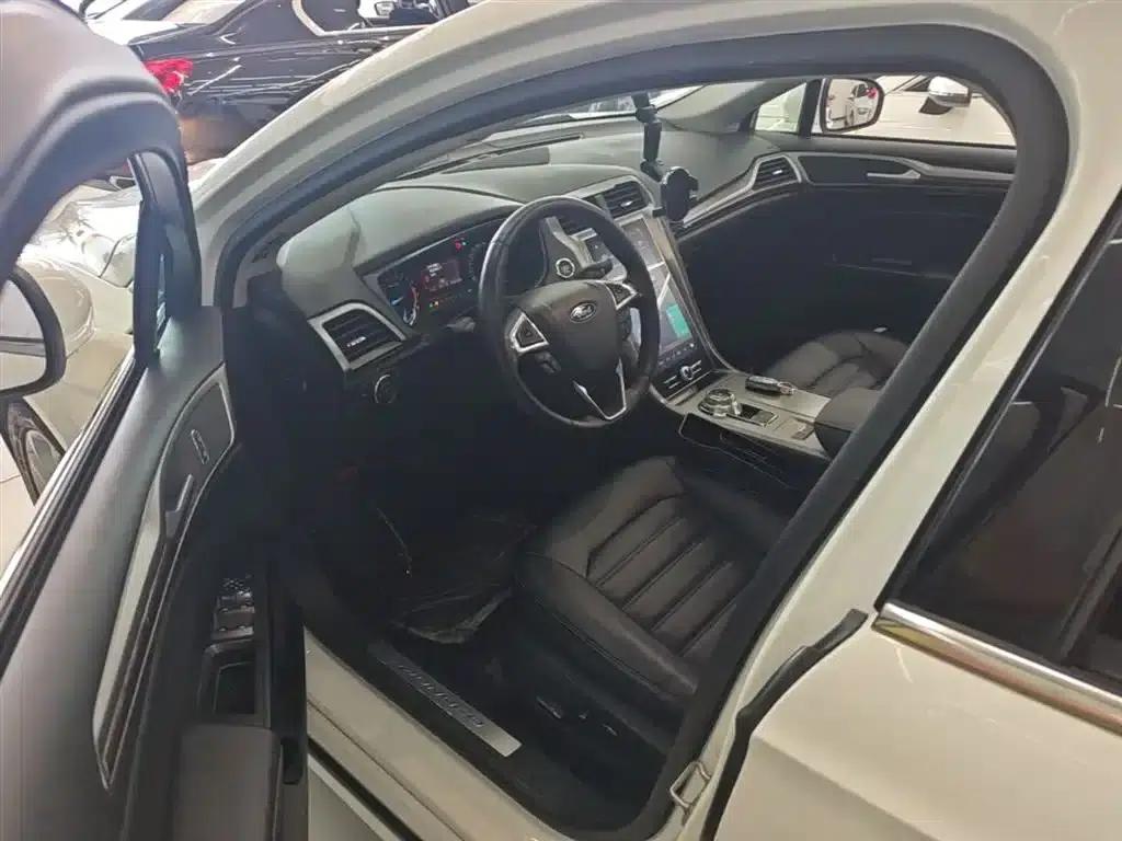 2020 Ford Mondeo EcoBoost 180 Fashion Edition — миниатюра 15