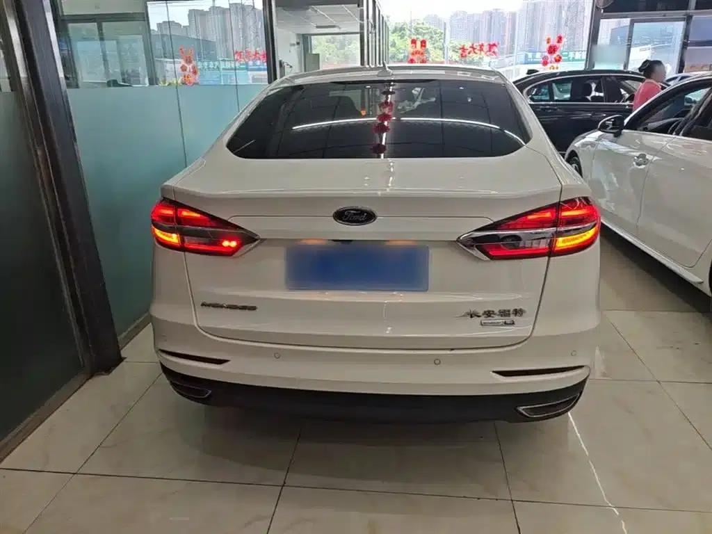 2020 Ford Mondeo EcoBoost 180 Fashion Edition — миниатюра 6
