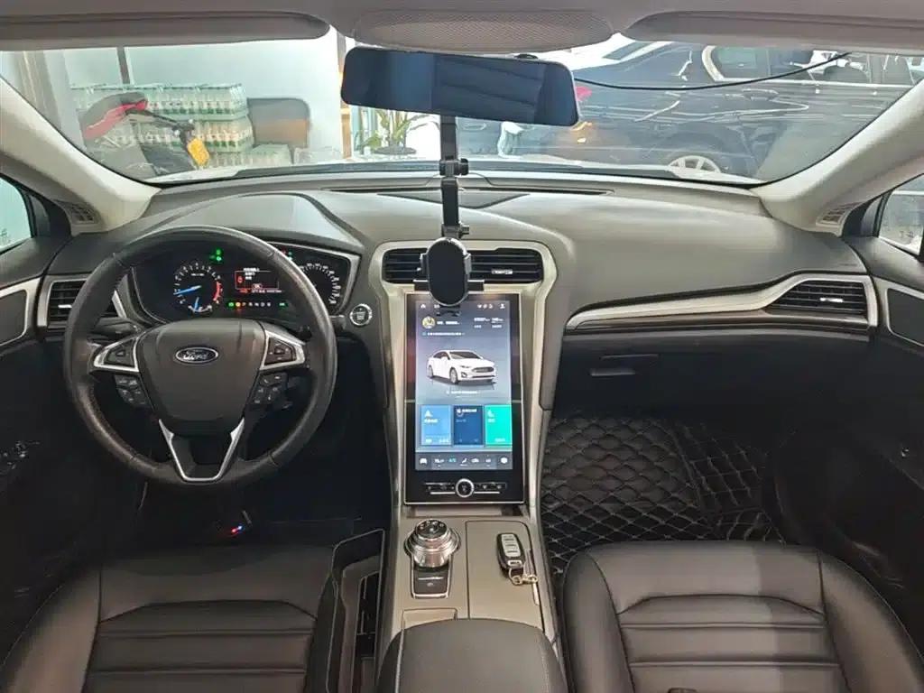 2020 Ford Mondeo EcoBoost 180 Fashion Edition — миниатюра 10