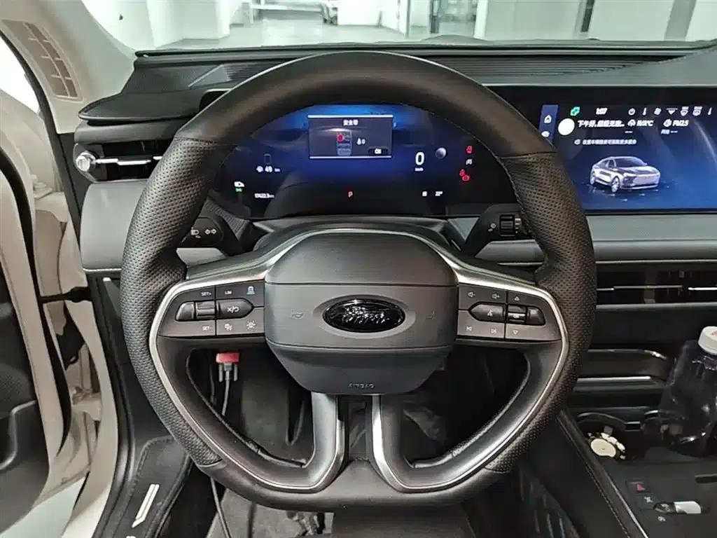 2025 Ford Mondeo 2.0T EcoBoost Luxury — миниатюра 11
