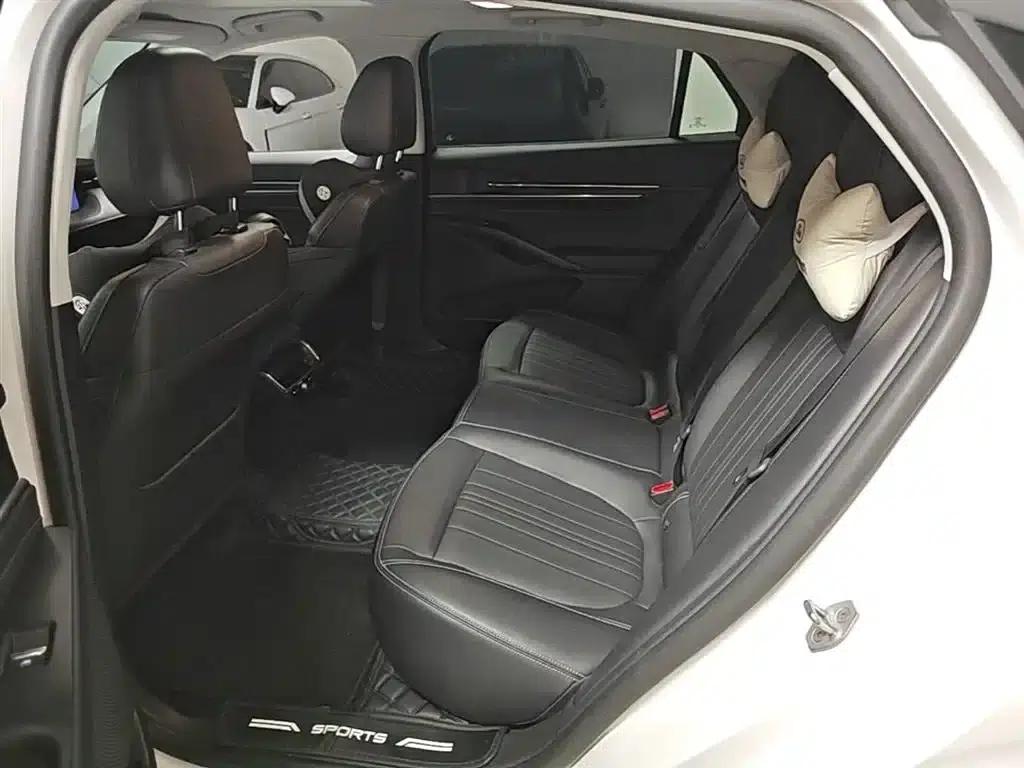 2025 Ford Mondeo 2.0T EcoBoost Luxury — миниатюра 17